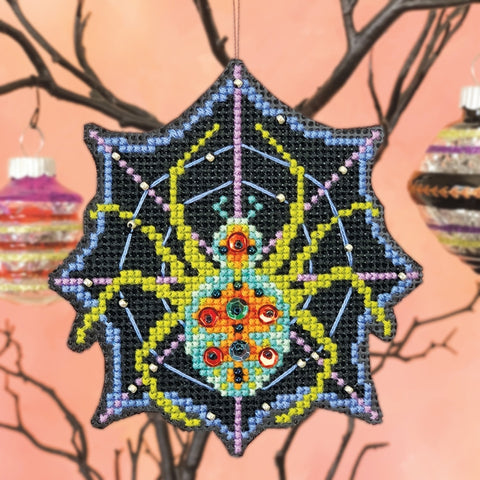 Satsuma Street Kit- Creepy Crawly Ornament